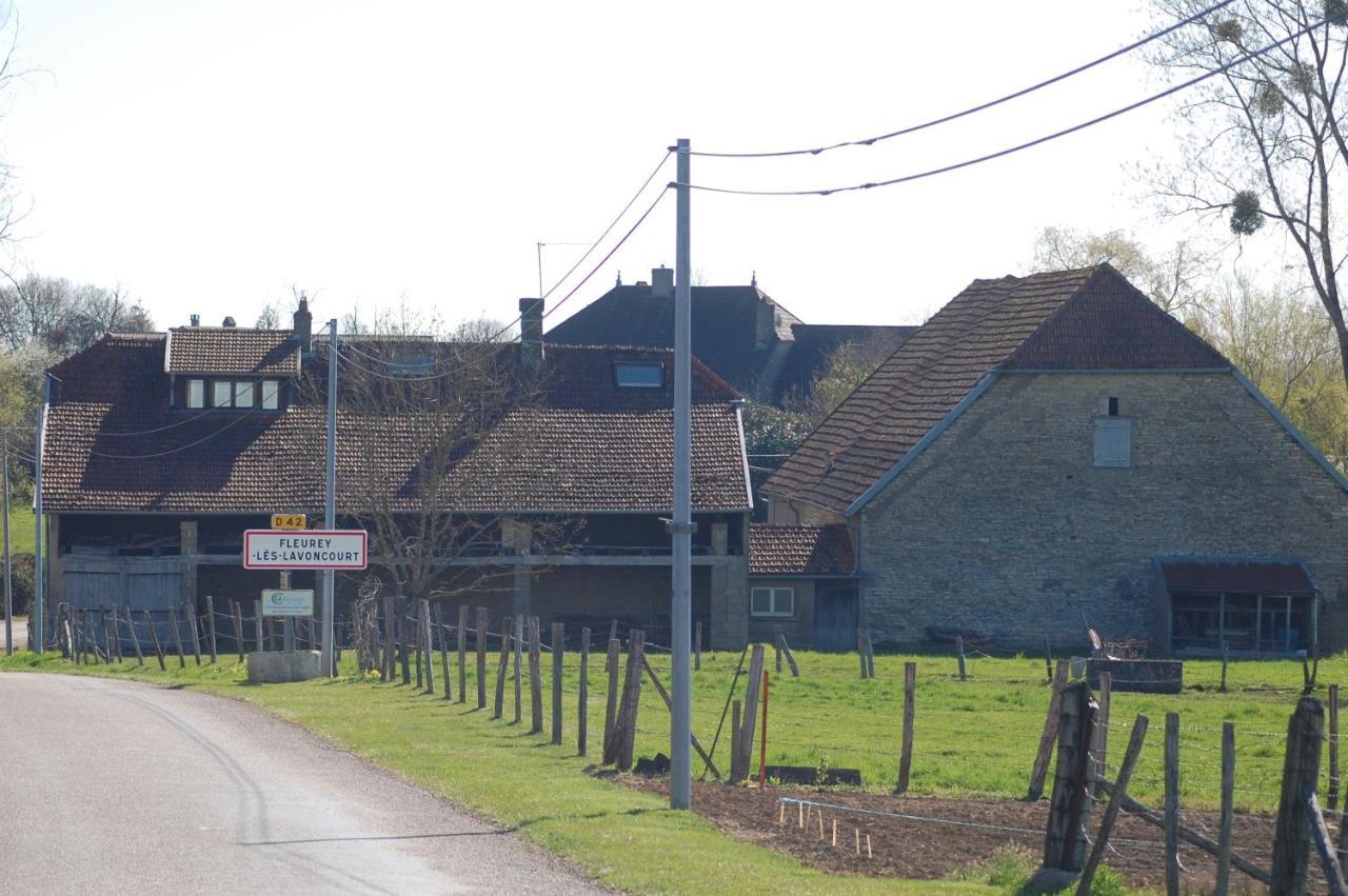 Chambre D'Hotes Juste-Confortable Fleurey-les-Lavoncourt Exterior photo