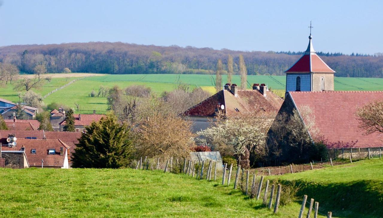 Chambre D'Hotes Juste-Confortable Fleurey-les-Lavoncourt Exterior photo