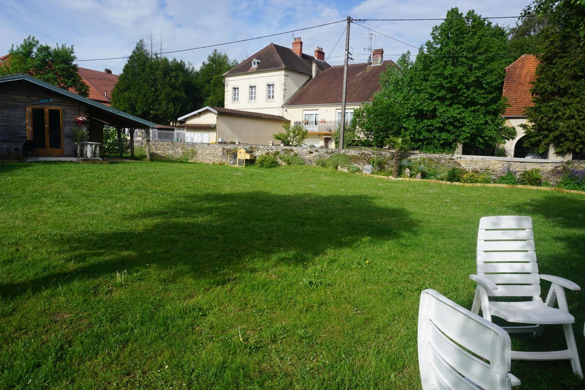 Chambre D'Hotes Juste-Confortable Fleurey-les-Lavoncourt Exterior photo
